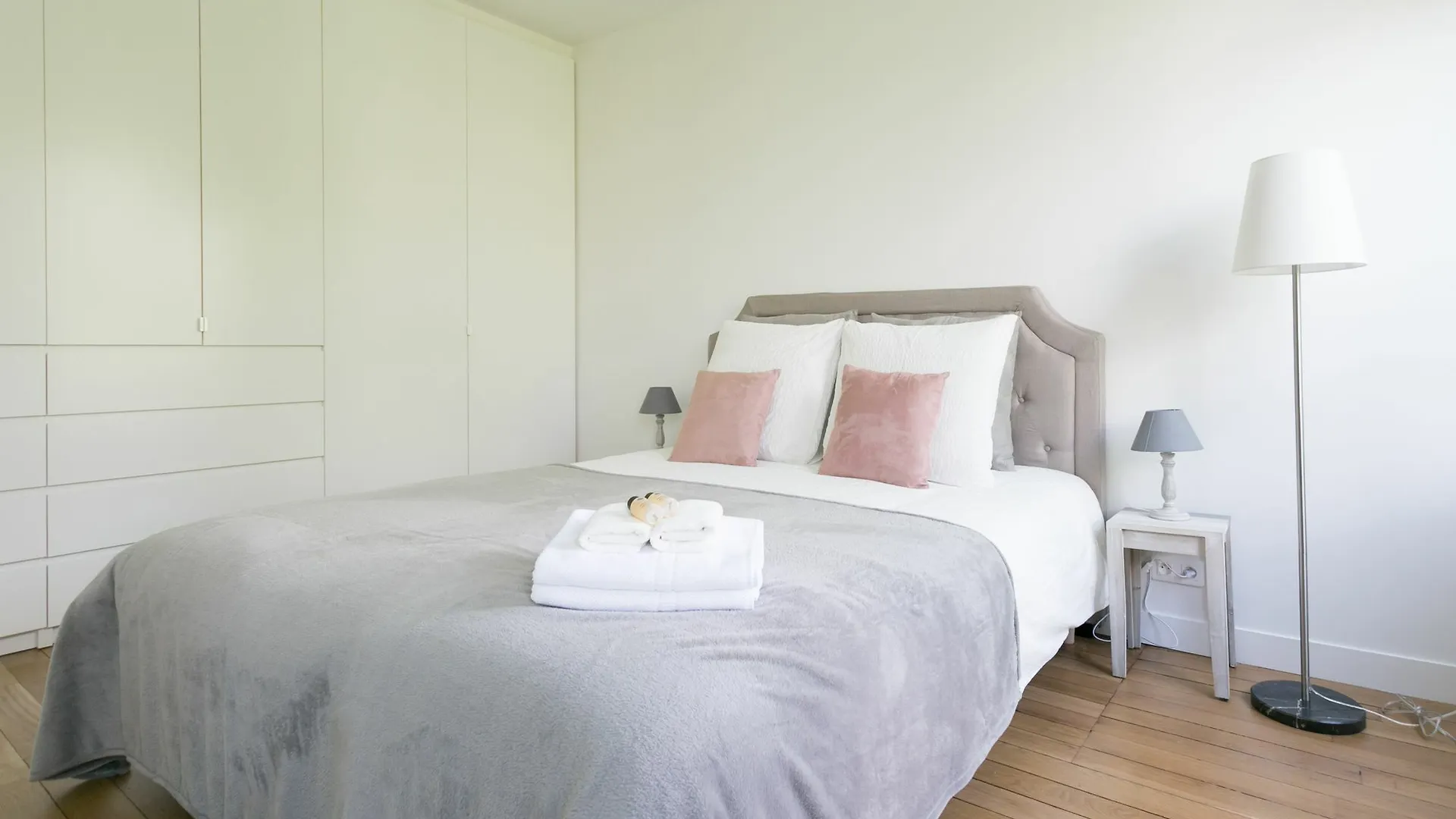 Sochic Suites Paris Montmartre Апартаменты